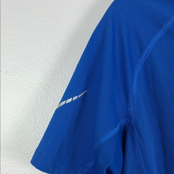 Arc'teryx Motus Crew Short Sleeve Blue Top Size Medium - Picture 5 of 8